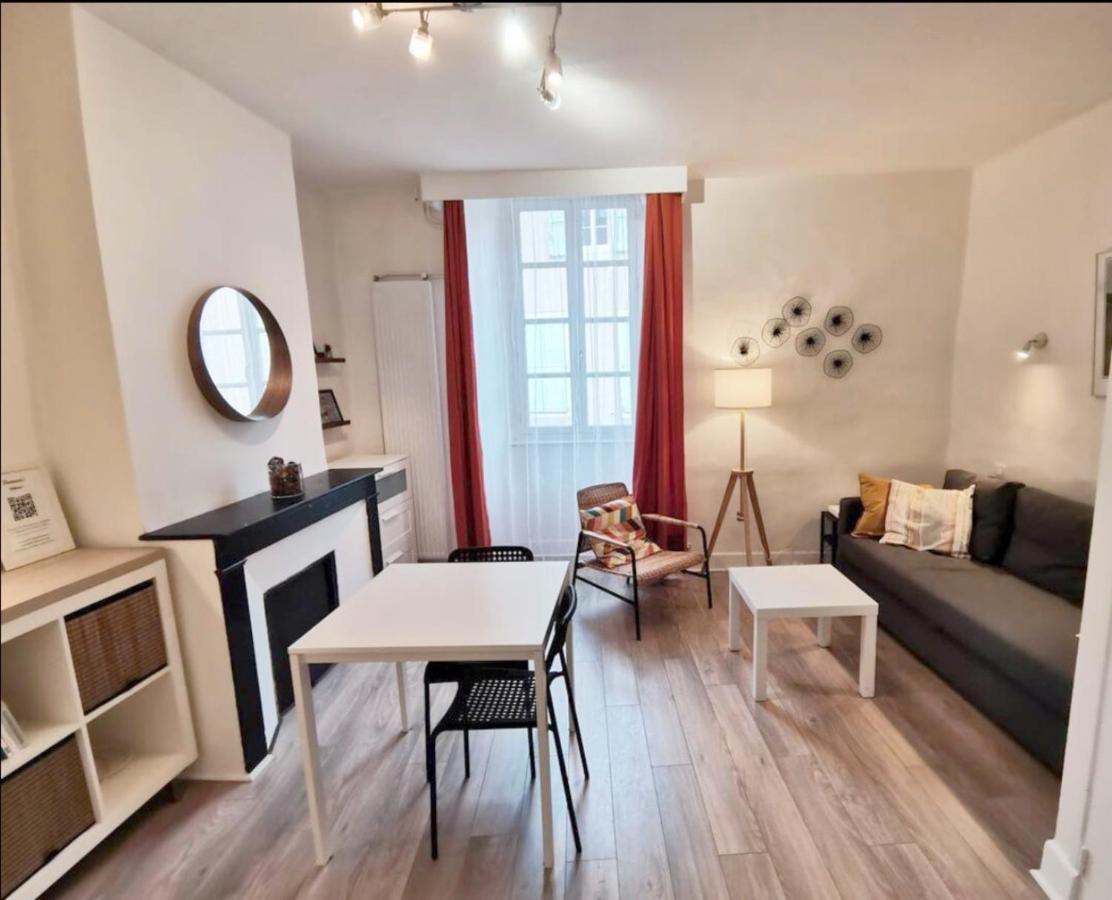 Anemone - Studio Tout Confort En Centre Ville Millau Exterior photo
